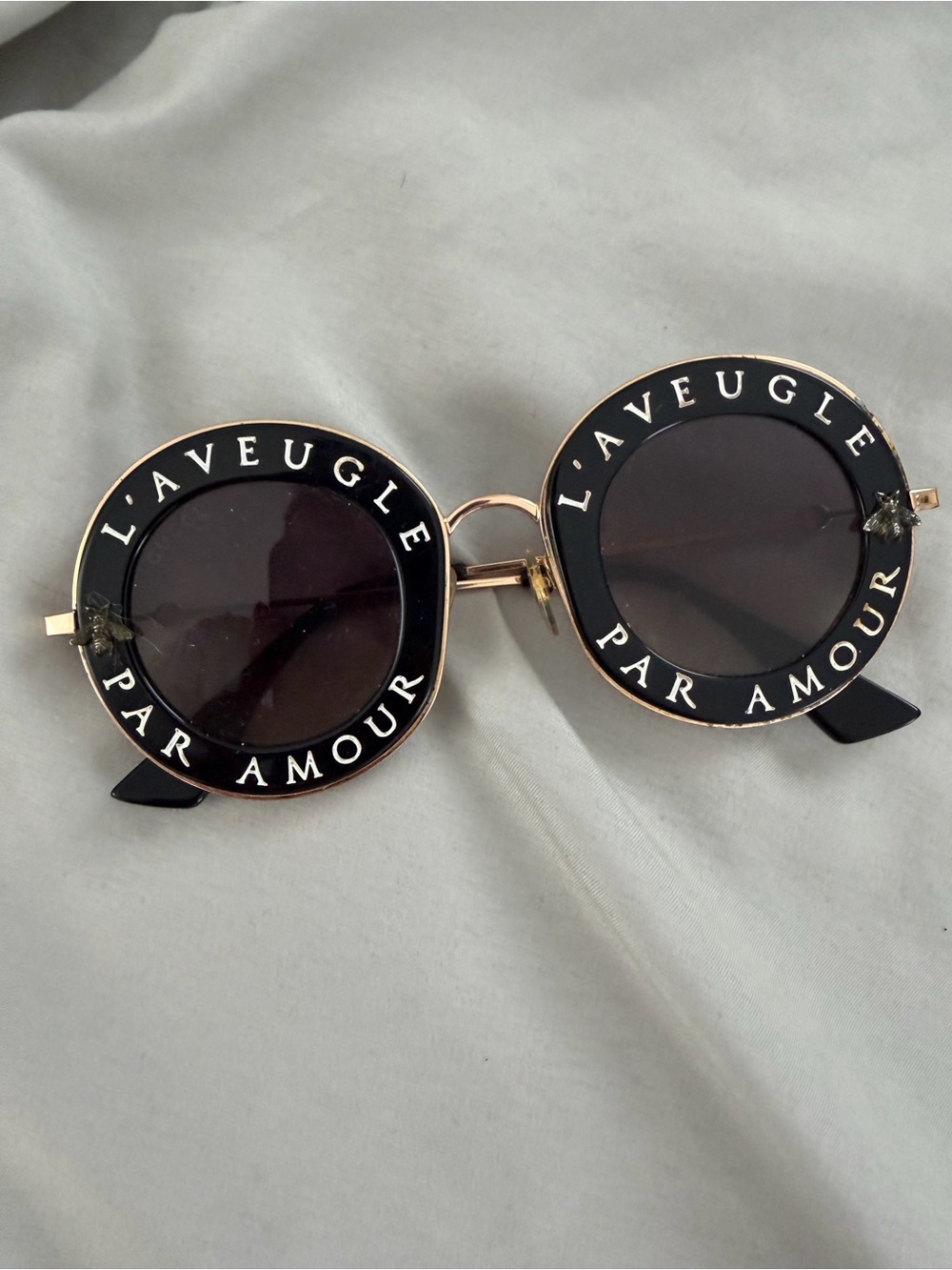 Gucci L’Aveugle Par Amour Round Sunglasses